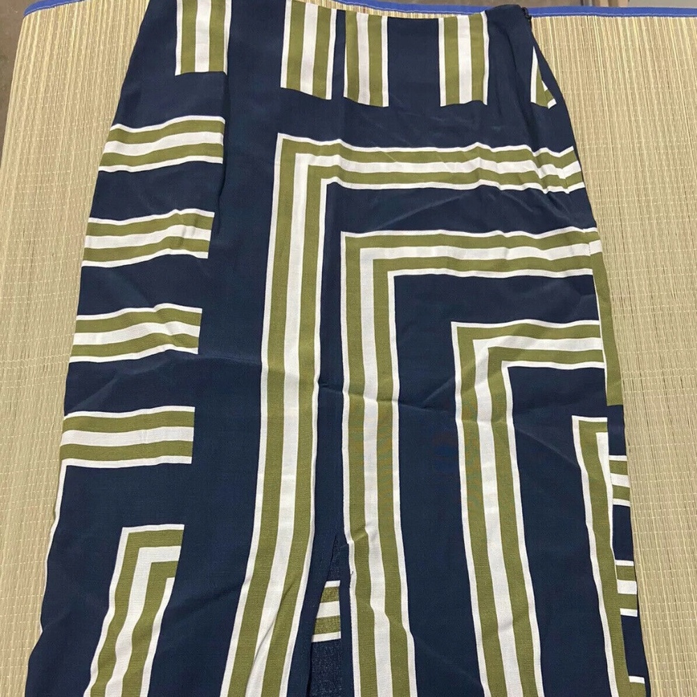 Topshop Midi Skirt with Slit, Geometric Print Size 4 Small